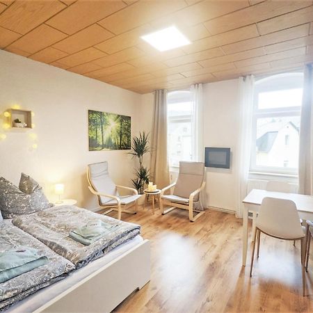 R3 - Urlaubsmagie - Helle Wohnung Mit Garten & Pool Rathmannsdorf Exterior foto